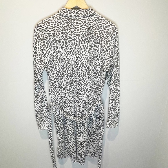 UNTUCKit Black and White Mini Dress - Picture 4 of 10